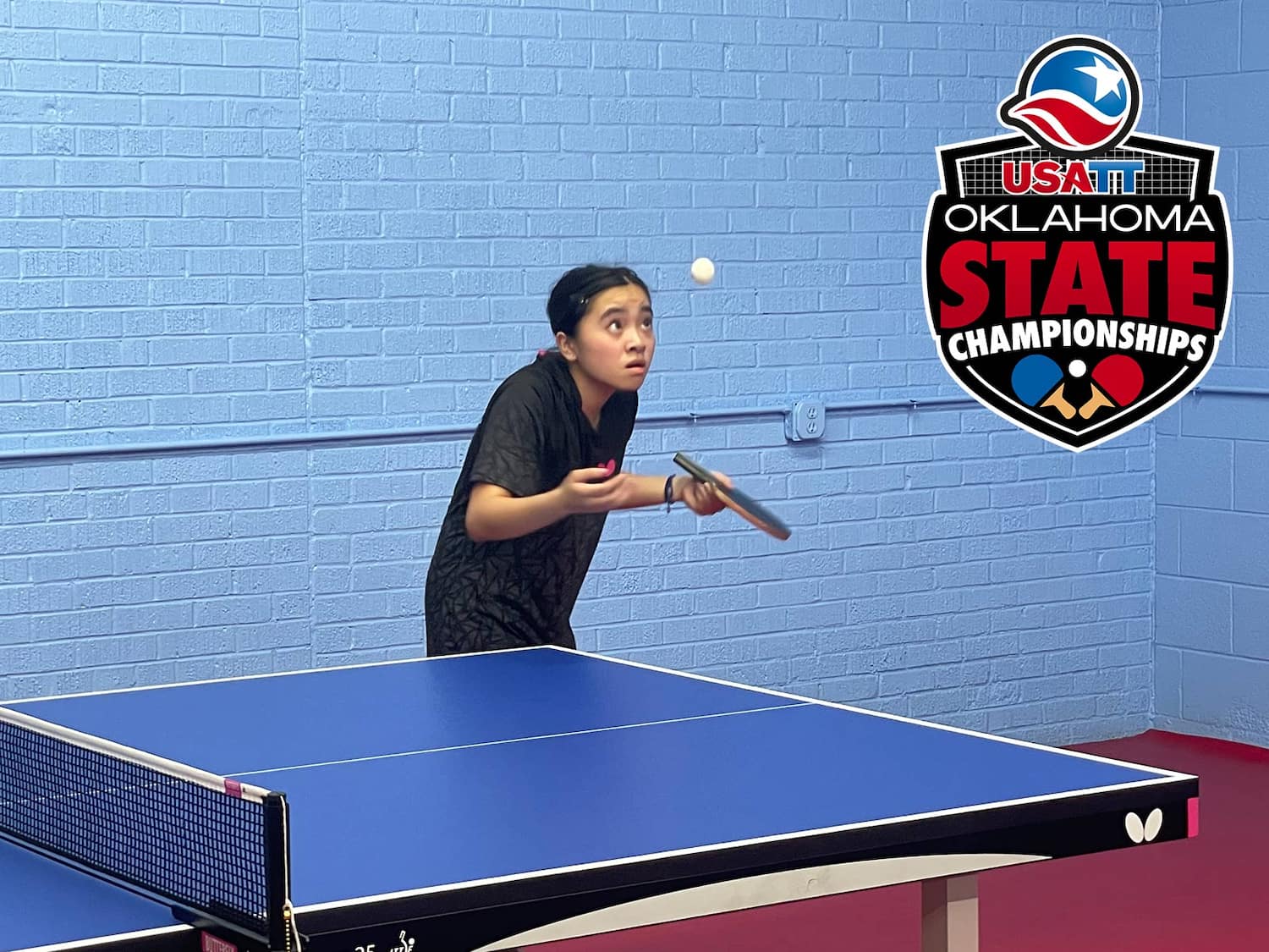 Эстрада әншілерімен жыныстық қатынас Сексуалды мини юбкамен билеу